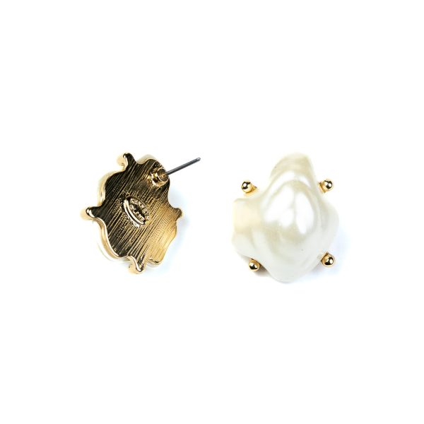 White Baroque Pearl Earrings For Sale