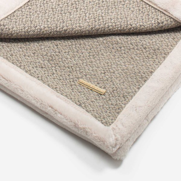 Essentials Herdwick Blanket in Pebble by Lords & Labradors Online now