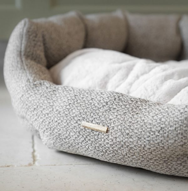 Essentials Herdwick Oval Bed in Pebble by Lords & Labradors Sale